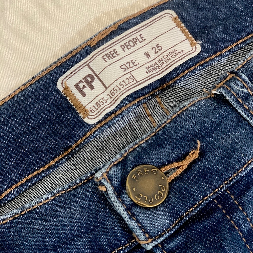 NWOT Free People Jeans Size W 25